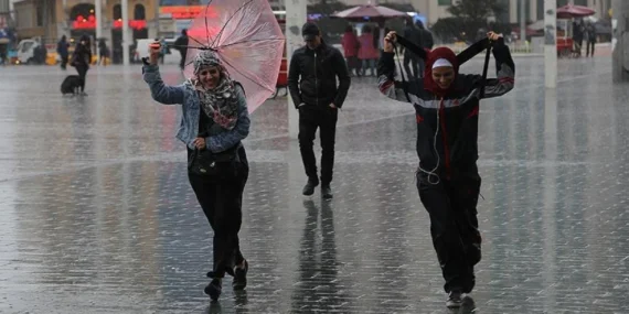 Bugün hava nasıl olacak? Çok sayıda ilde sağanak bekleniyor
